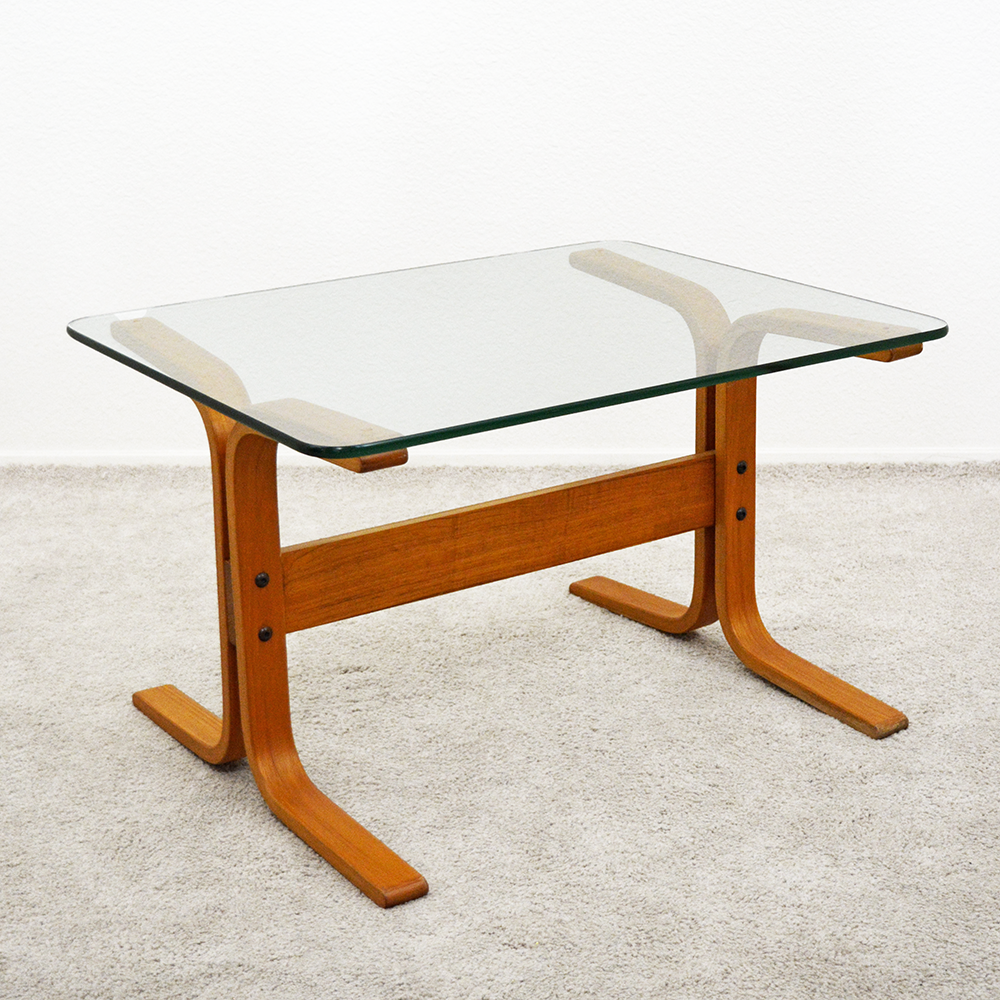 Mid century Danish Modern Teak Siesta Side Table by Ingmar Relling for Westnofa las vegas
