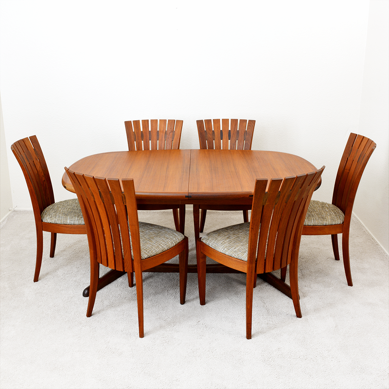 Mid Century Danish Modern Vintage Benny Linden Teak Dining Table with two leaves and teak dining Chairs las vegas